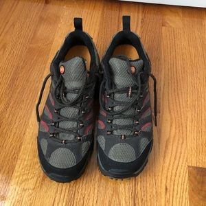 Merrell Men’s Moab Ventilator Hiking Shoes